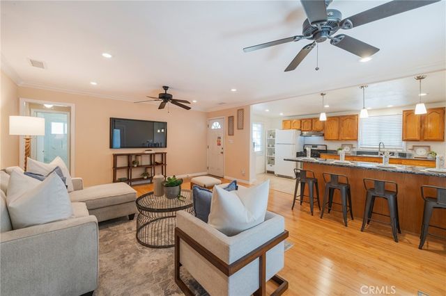 3172 W Coolidge, Anaheim, CA 92801