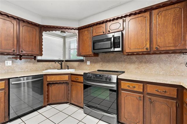 5212 Eden Drive, Oklahoma City, OK 73135