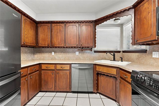 5212 Eden Drive, Oklahoma City, OK 73135