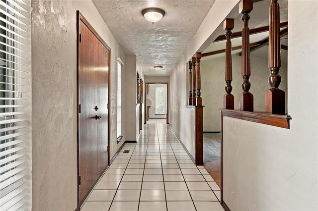 5212 Eden Drive, Oklahoma City, OK 73135