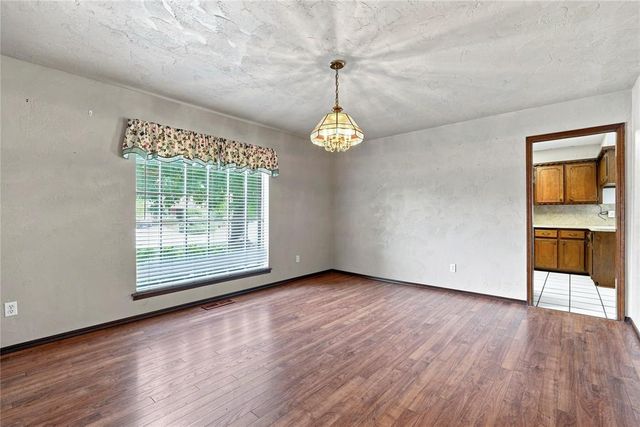 5212 Eden Drive, Oklahoma City, OK 73135