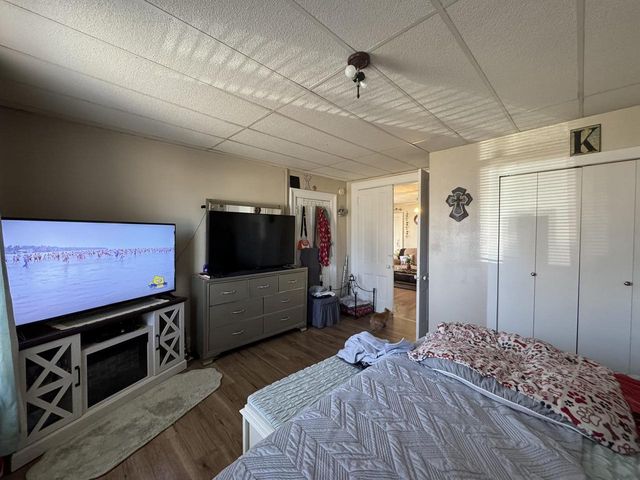 615 MT VERNON STREET, Oshkosh, WI 54901