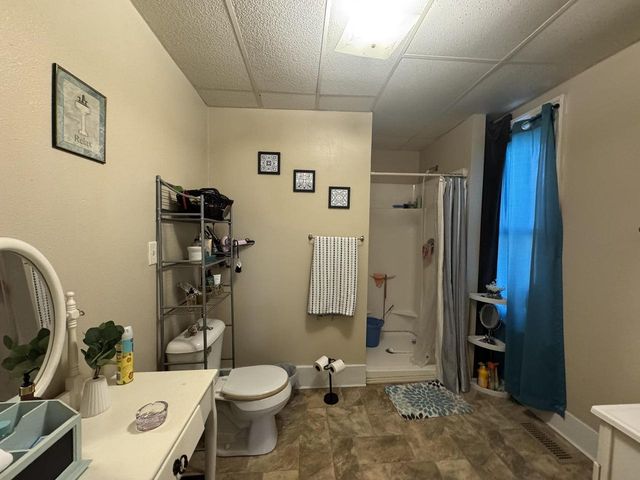 615 MT VERNON STREET, Oshkosh, WI 54901