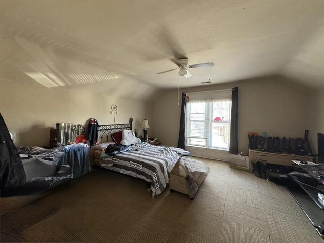 615 MT VERNON STREET, Oshkosh, WI 54901