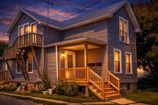 615 MT VERNON STREET, Oshkosh, WI 54901