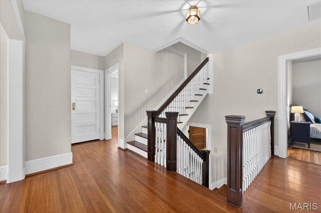 727 Yale Avenue, University City, MO 63130