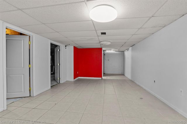 704 N Inkster Road, Dearborn Heights, MI 48127