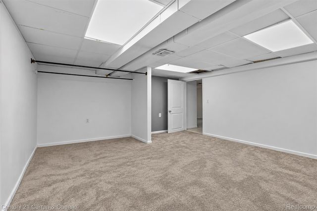 704 N Inkster Road, Dearborn Heights, MI 48127