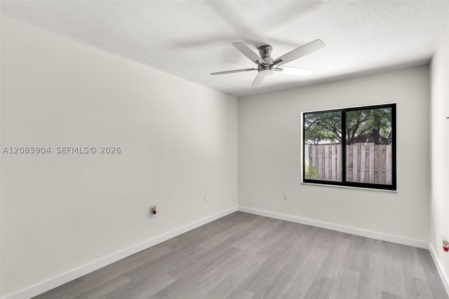 13962 SW 52 LN, Miami, FL 33175