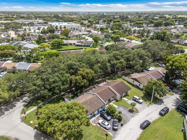 13962 SW 52 LN, Miami, FL 33175