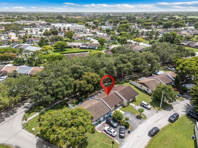 13962 SW 52 LN, Miami, FL 33175