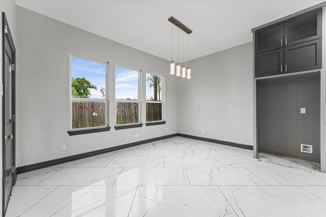 5215 Kelso Street, Houston, TX 77021