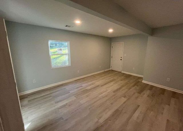1957 Knightsbridge Road, Macon, GA 31211