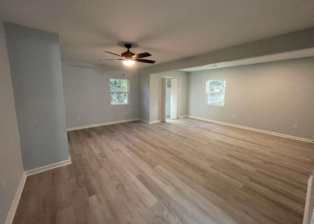 1957 Knightsbridge Road, Macon, GA 31211
