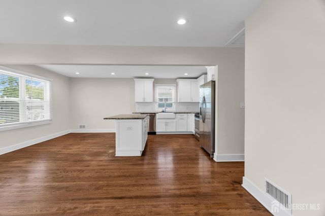 36 Van Buren Avenue, Metuchen, NJ 08840