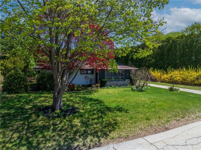 219 Dawn Boulevard, Woonsocket, RI 02895