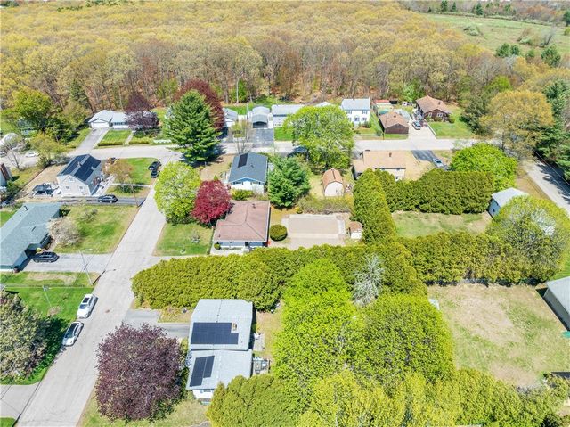 219 Dawn Boulevard, Woonsocket, RI 02895