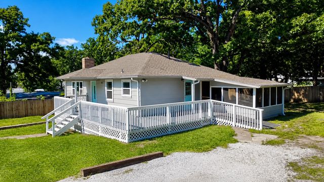 102 S Hickory Street, Bernice, OK 74331