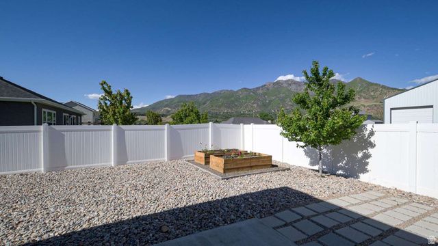7312 S HAROLDS WAY, South Weber, UT 84405
