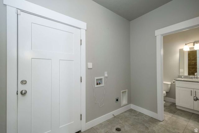 7312 S HAROLDS WAY, South Weber, UT 84405