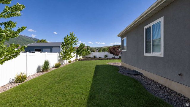 7312 S HAROLDS WAY, South Weber, UT 84405