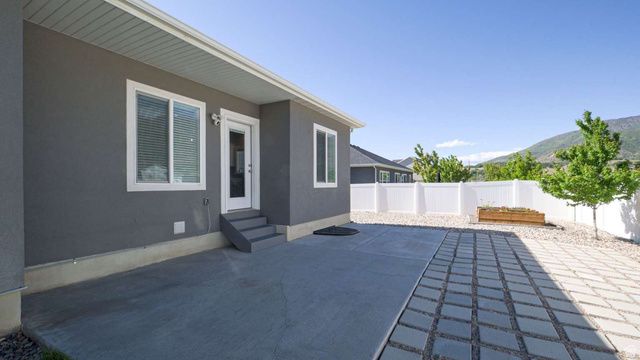 7312 S HAROLDS WAY, South Weber, UT 84405