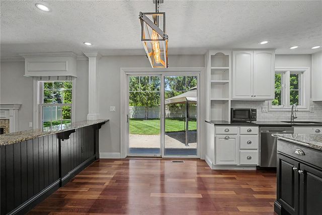 570 Brookmeade Court, Troy, OH 45373