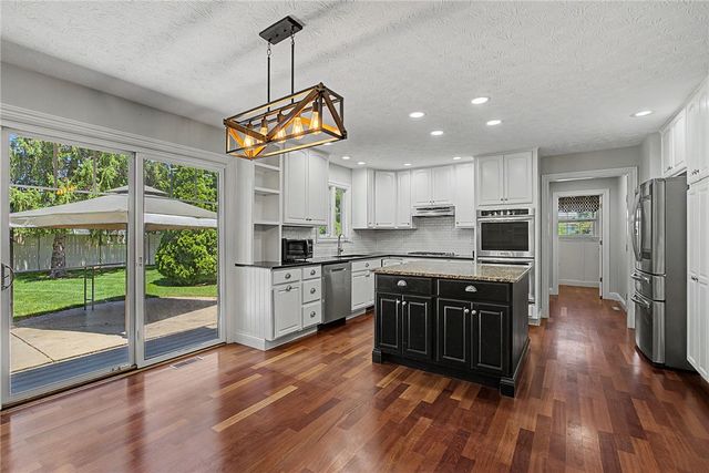 570 Brookmeade Court, Troy, OH 45373