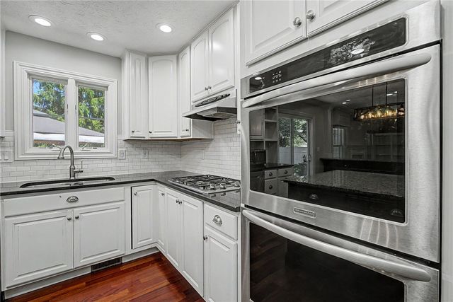 570 Brookmeade Court, Troy, OH 45373