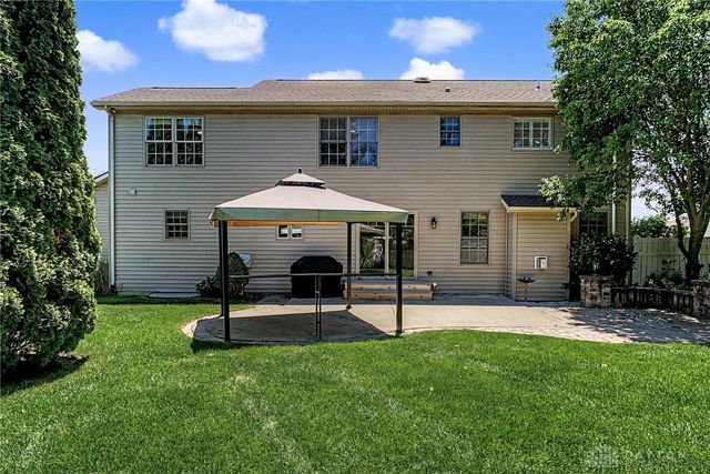 570 Brookmeade Court, Troy, OH 45373