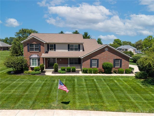 570 Brookmeade Court, Troy, OH 45373