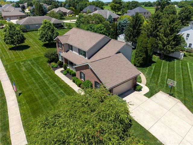 570 Brookmeade Court, Troy, OH 45373