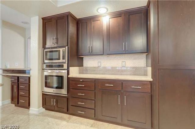 3755 Emerald Bay Circle, Las Vegas, NV 89147