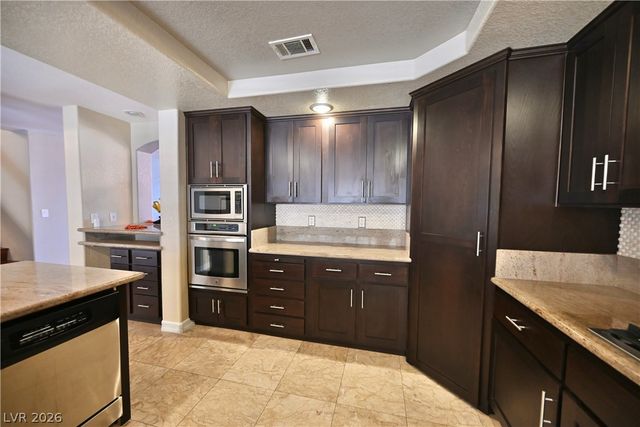 3755 Emerald Bay Circle, Las Vegas, NV 89147