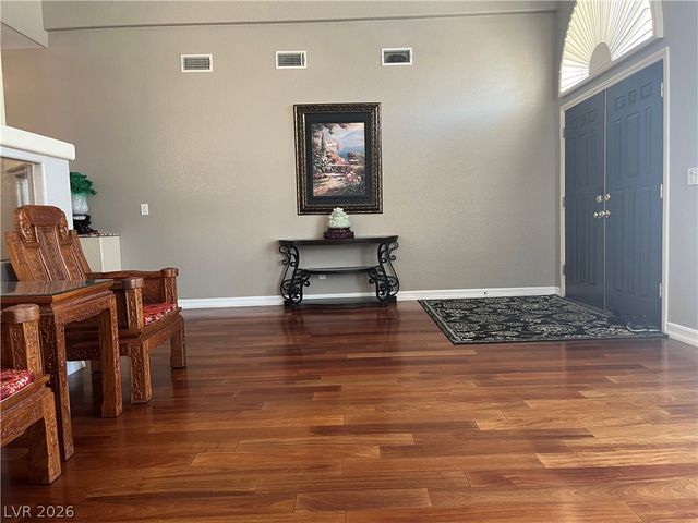 3755 Emerald Bay Circle, Las Vegas, NV 89147