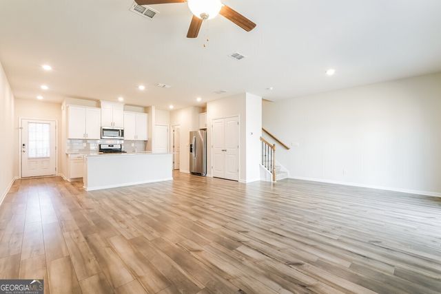 1632 Villageside Court, Lawrenceville, GA 30043