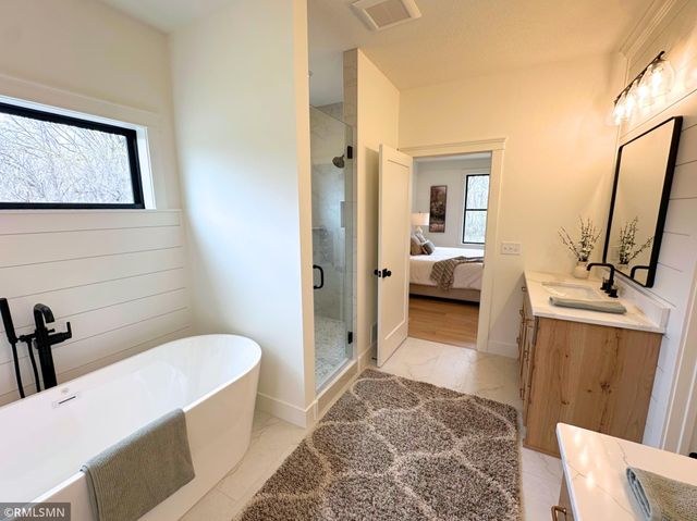 18025 100th Court N, Maple Grove, MN 55311