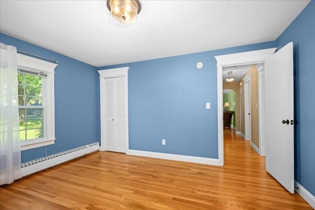 23 Ward St, Auburn, MA 01501