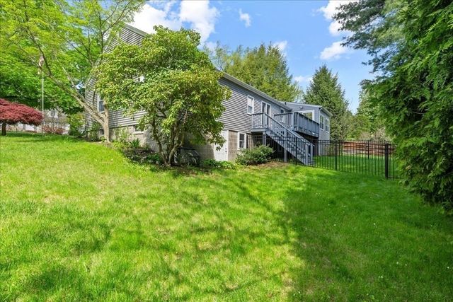 23 Ward St, Auburn, MA 01501