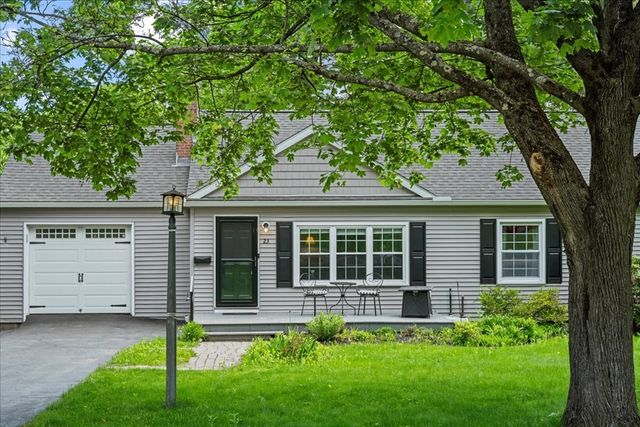 23 Ward St, Auburn, MA 01501