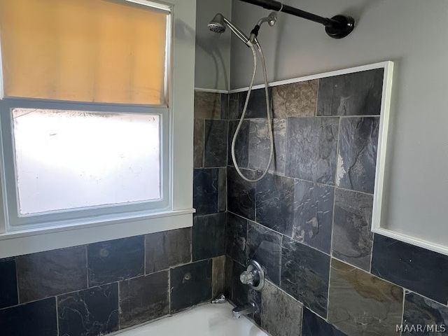 1818 ST CHARLES Avenue, Montgomery, AL 36107