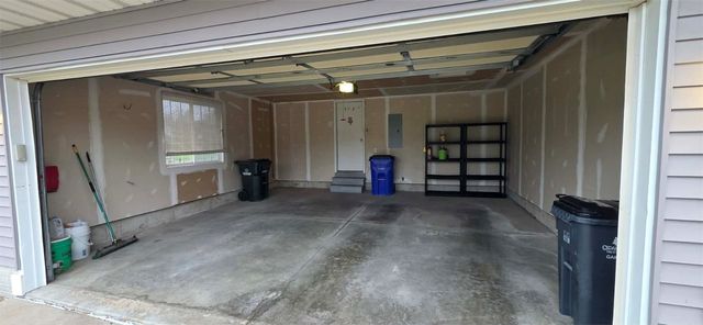 935 74th St Street 1, Cedar Rapids, IA 52402