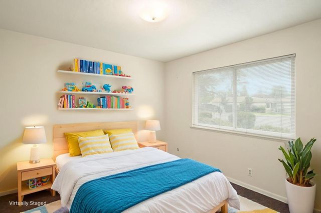 516 W Palo Alto Avenue, Fresno, CA 93704