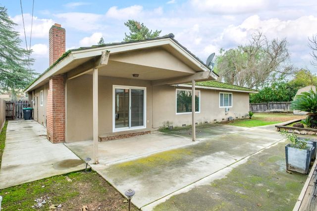 516 W Palo Alto Avenue, Fresno, CA 93704