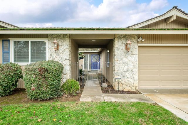 516 W Palo Alto Avenue, Fresno, CA 93704
