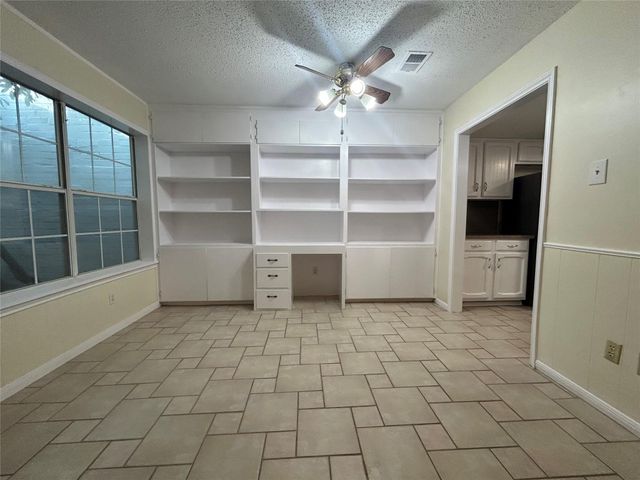 2456 Country Club Drive, Pearland, TX 77581