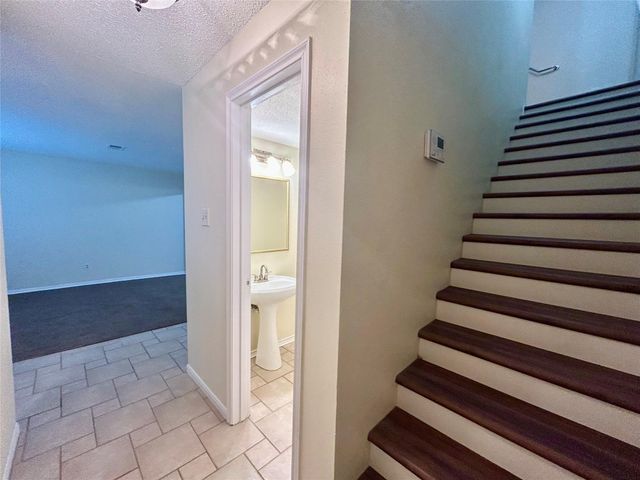 2456 Country Club Drive, Pearland, TX 77581