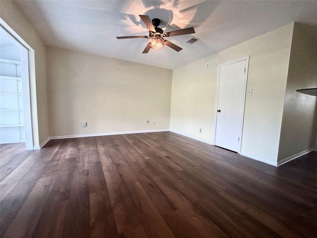 2456 Country Club Drive, Pearland, TX 77581