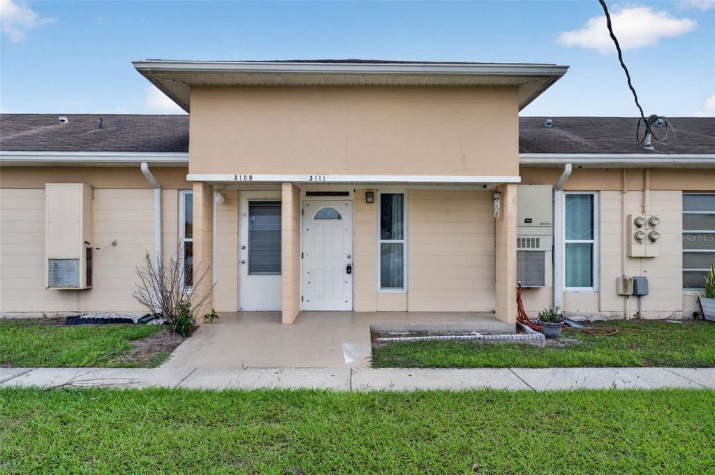 Image 1 of property listing at 3111 CLUB CIRCLE, Lake Wales, FL 33854