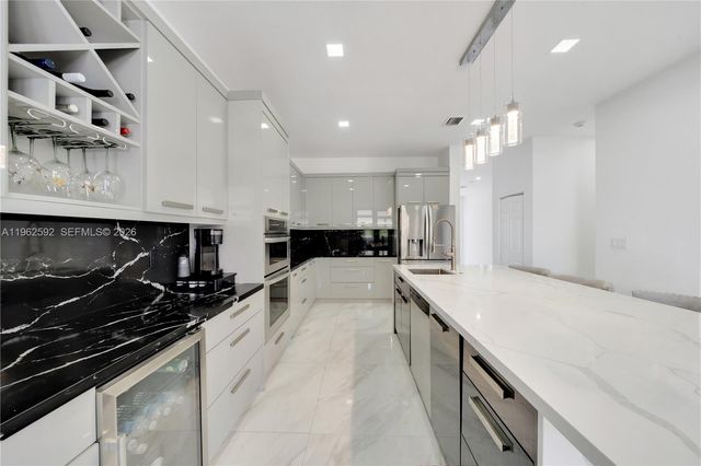 27602 SW 134th Ct, Homestead, FL 33032